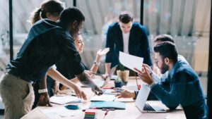 Businessly The All-in-One Platform Helping Entrepreneurs Stay Organized and Competitive