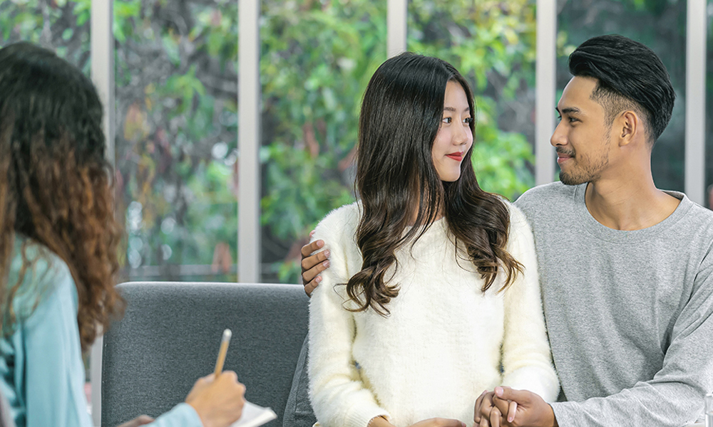 What Does a Relationship Coach Do and How Can They Help You