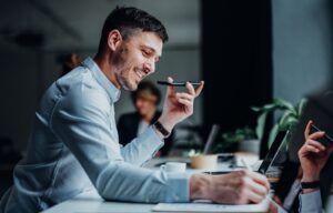 Why You Should Buy a Cold Calling vs Warm Closing Training Program to Boost Sales Success