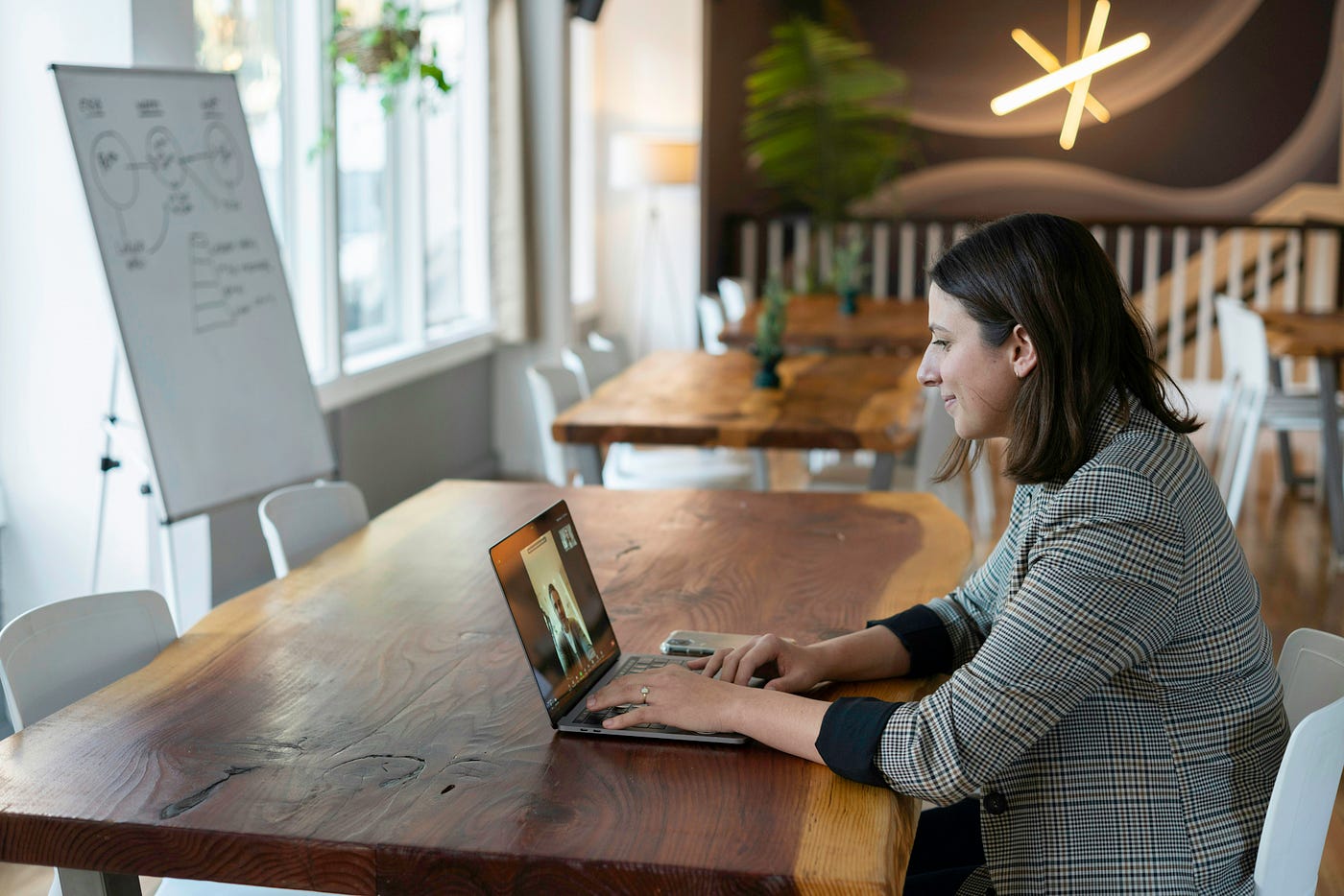 Remote High Ticket Closing Course Master the Art of Selling Premium Offers from Anywhere